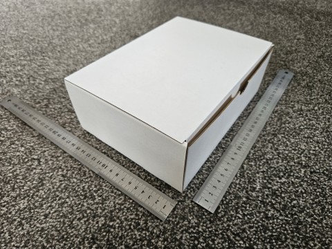 Die-cut Self-lock Boxes 225 X 167 X 83 White Case/100