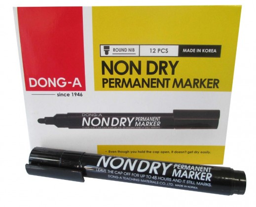 Dong-a Non-dry Permanent Marker Black